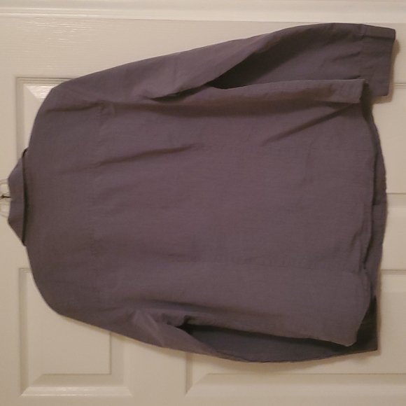 Blue striped Izod button down - Picture 8 of 8